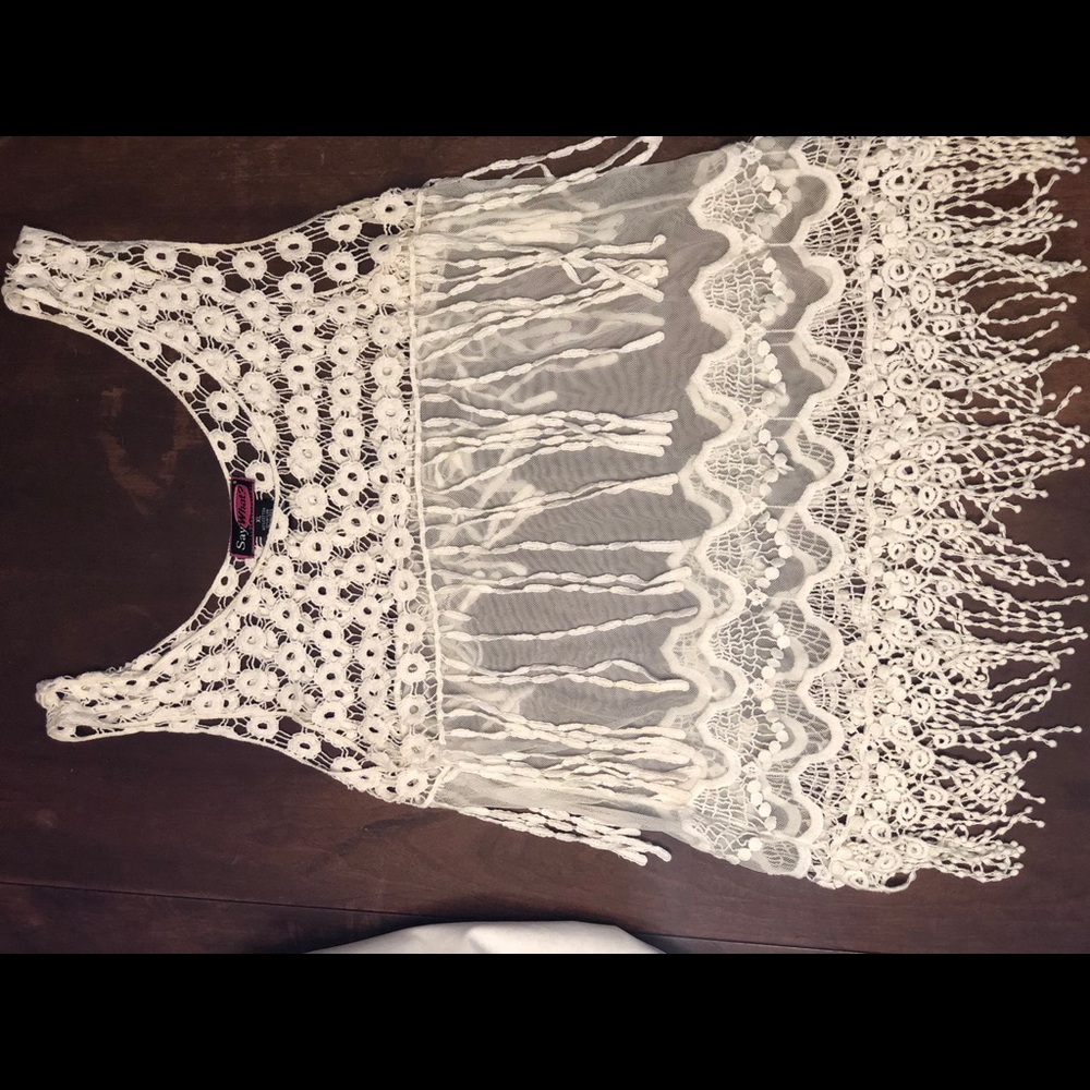 Fun tank top - Picture 1 of 5